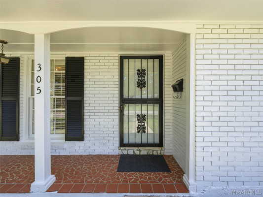 305 STERLING Drive