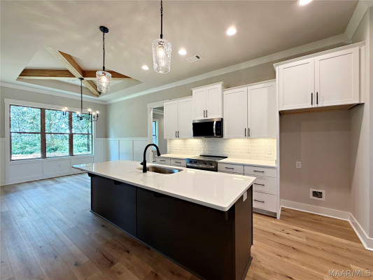 811 Winding Wood Drive