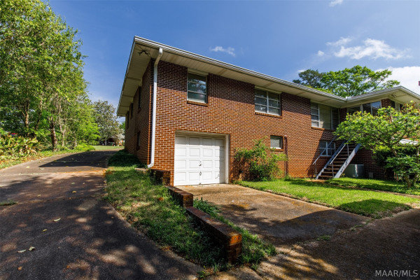 3787 Willow Lane Drive