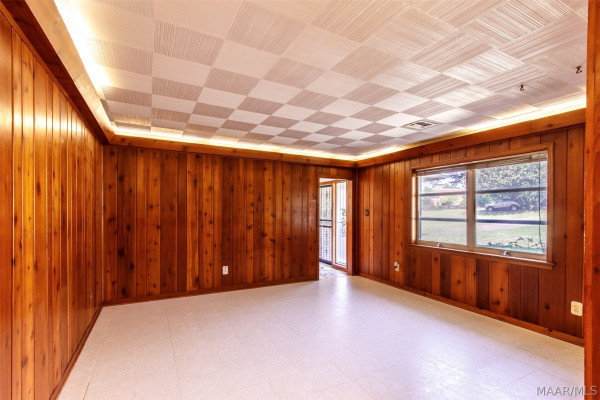 3787 Willow Lane Drive