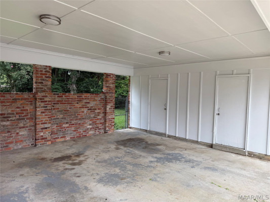 2557 WOODLEY Road
