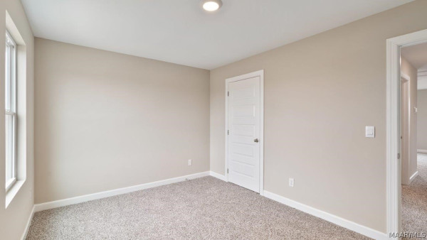 1724 Windsor Hill Lane