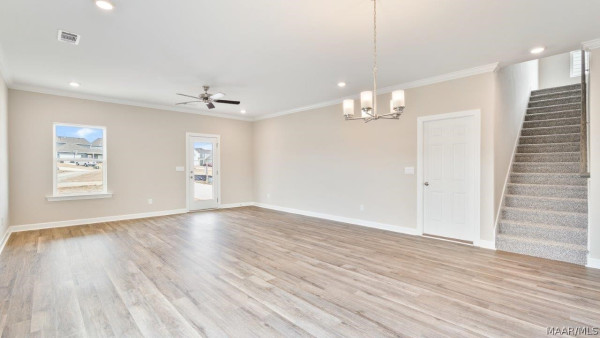1724 Windsor Hill Lane