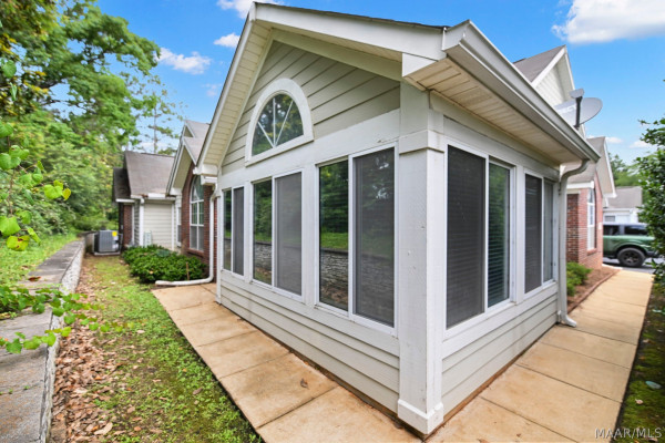11 Crabapple Trace