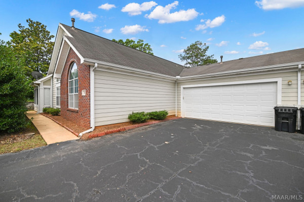 11 Crabapple Trace