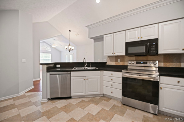 11 Crabapple Trace