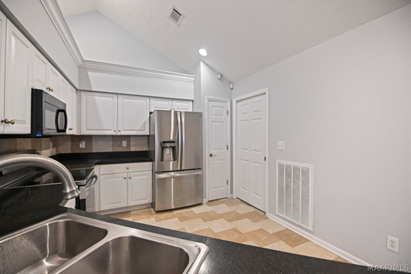 11 Crabapple Trace