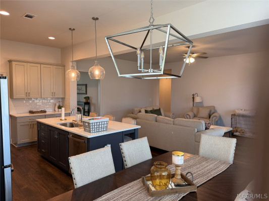 9353 Crescent Lodge Circle