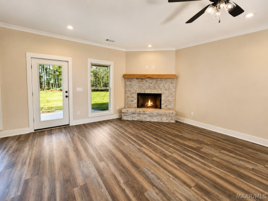 157 Trotter's View Road