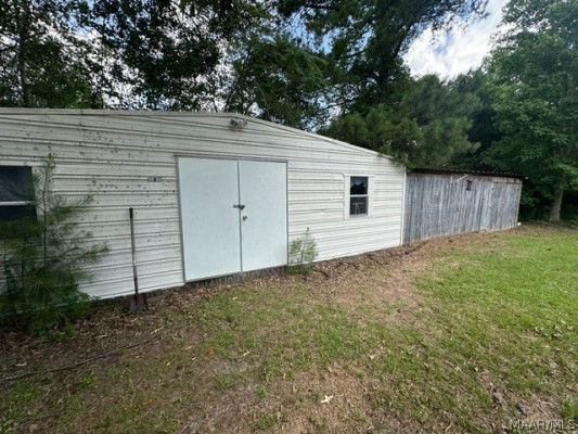 2622 Highway 82 . W