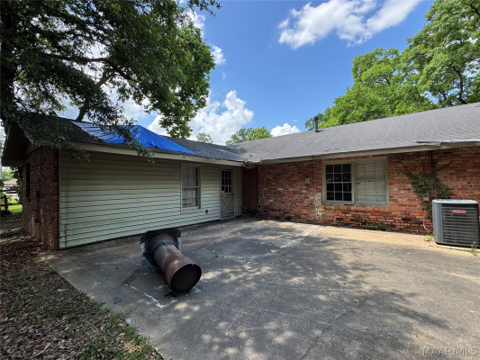 806 LEICESTER Drive