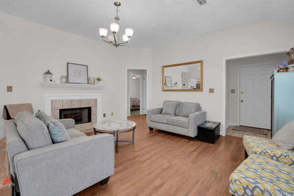 4009 Caldwell Court