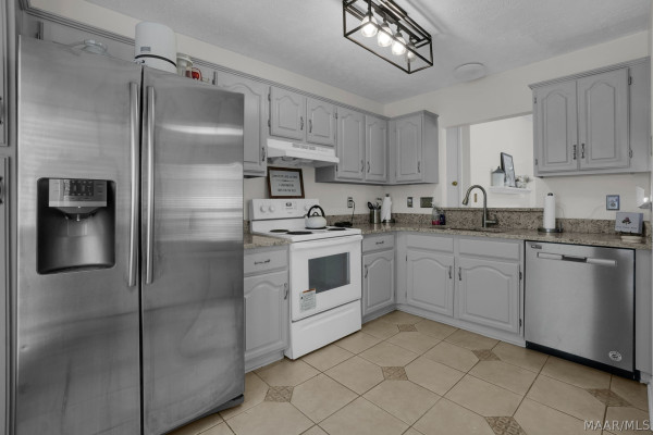 4009 Caldwell Court