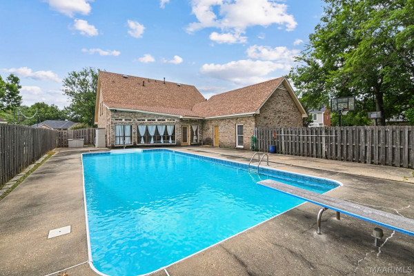 8611 Pebble Creek Court