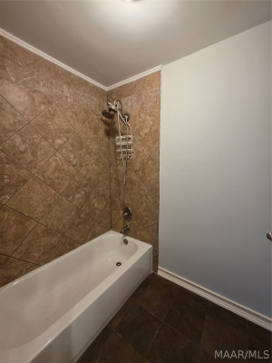 6225 Whitewater Court