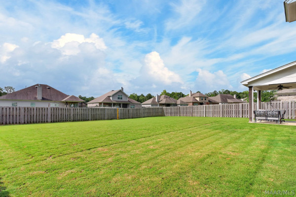 9302 CRESCENT LODGE Circle