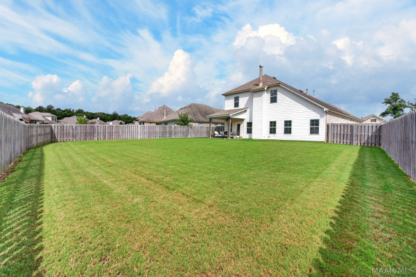 9302 CRESCENT LODGE Circle
