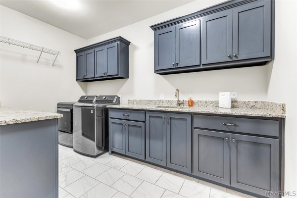 1328 Cherokee Trail