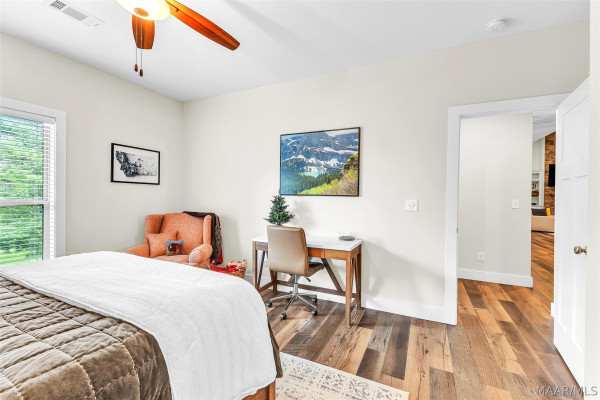 1328 Cherokee Trail