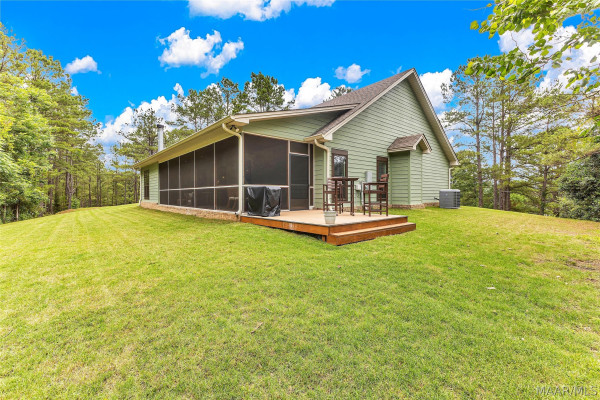 1328 Cherokee Trail