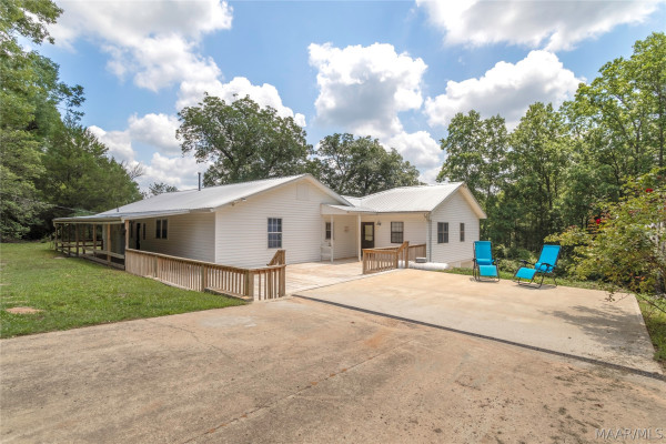694 Becky Lane