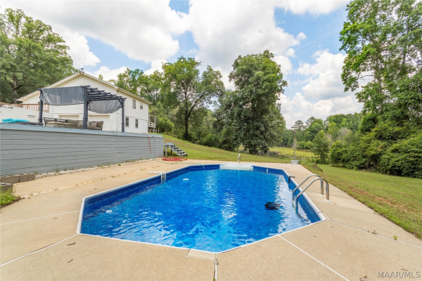 694 Becky Lane