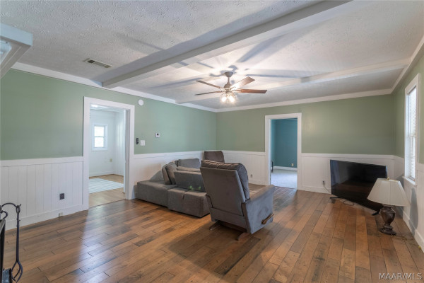 694 Becky Lane