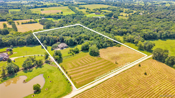 471 Bishop Trail