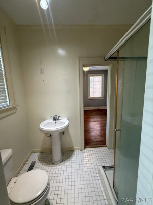 3165 Lexington Road