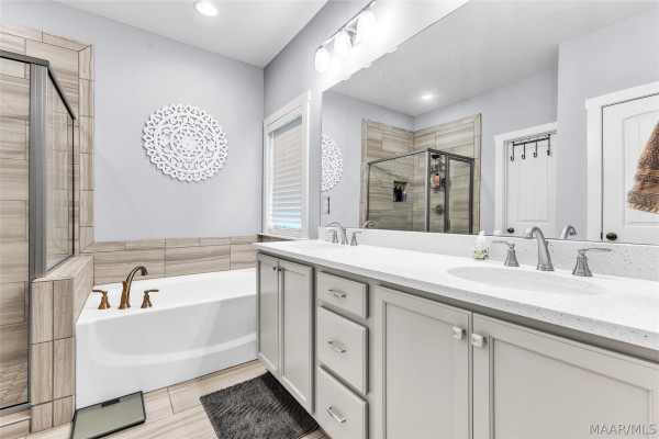 211 Hedgefield Drive