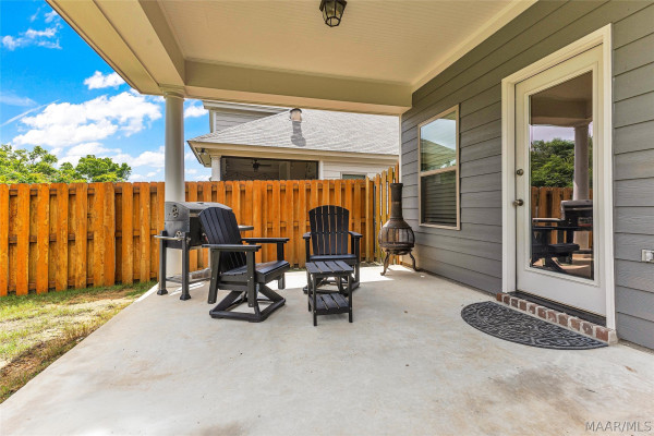 211 Hedgefield Drive