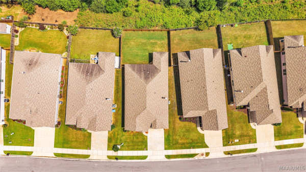 211 Hedgefield Drive