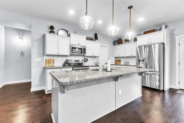 211 Hedgefield Drive
