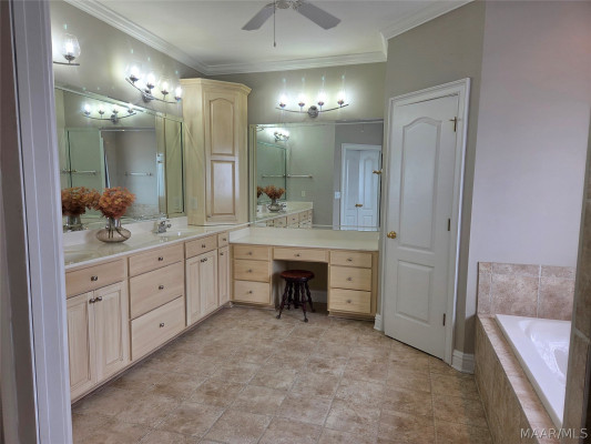 8410 Chadburn Crossing