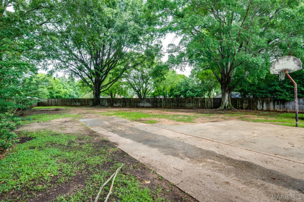 102 Chattahoochee Drive