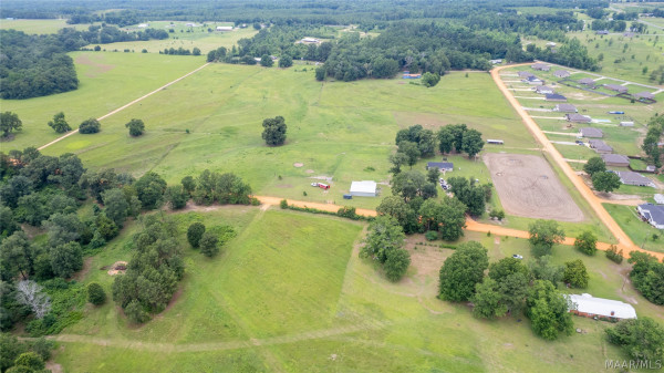 466 County Road 368 .
