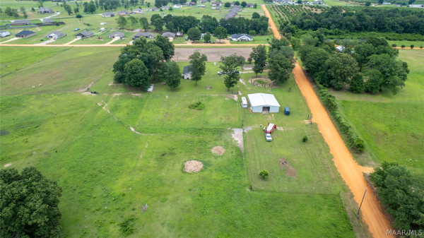 466 County Road 368 .