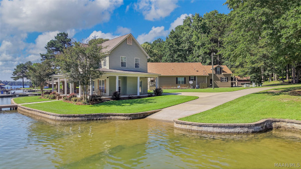 111 Cedar Grove Lane