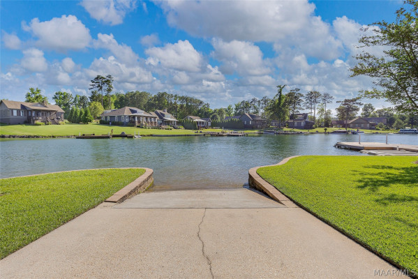 111 Cedar Grove Lane