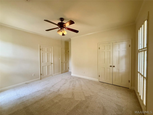 33 Creek Court