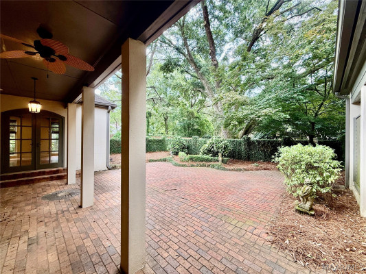 33 Creek Court