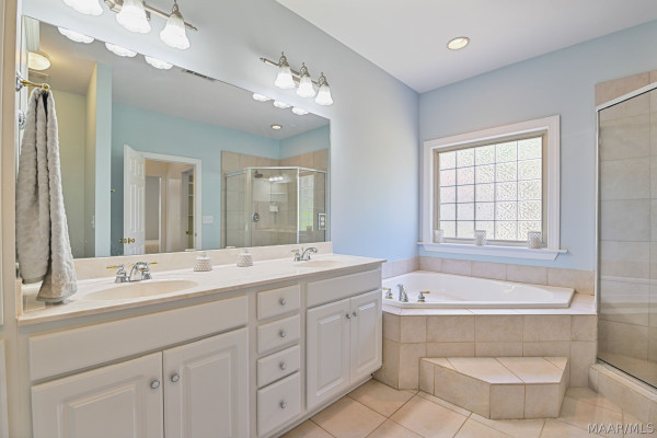 5650 Ash Grove Court