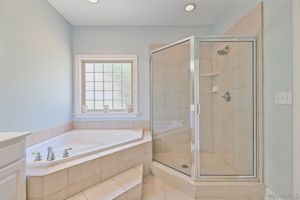 5650 Ash Grove Court