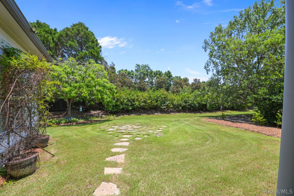 5650 Ash Grove Court