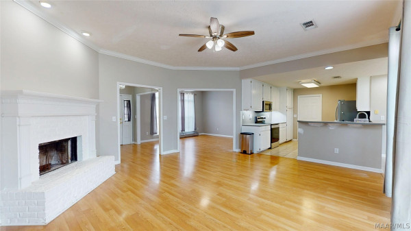 245 LAKESHORE Drive