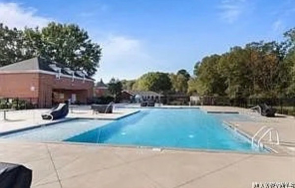 245 LAKESHORE Drive