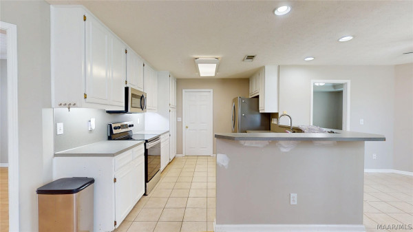 245 LAKESHORE Drive