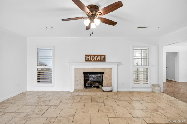 6555 Eastwood Glen Drive