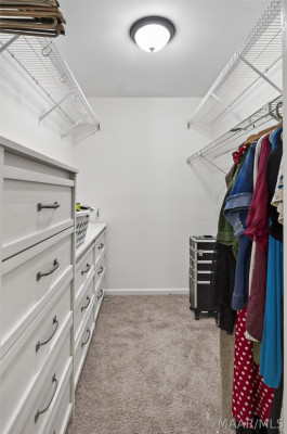 6555 Eastwood Glen Drive