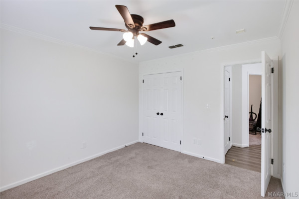 6555 Eastwood Glen Drive